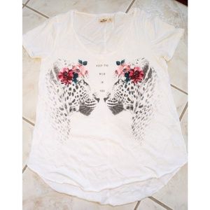 Hollister Tops - Hollister "Keep the Wild in You" T-shirt Hollister Tops - Hollister "Keep the Wild in You" T-shirt